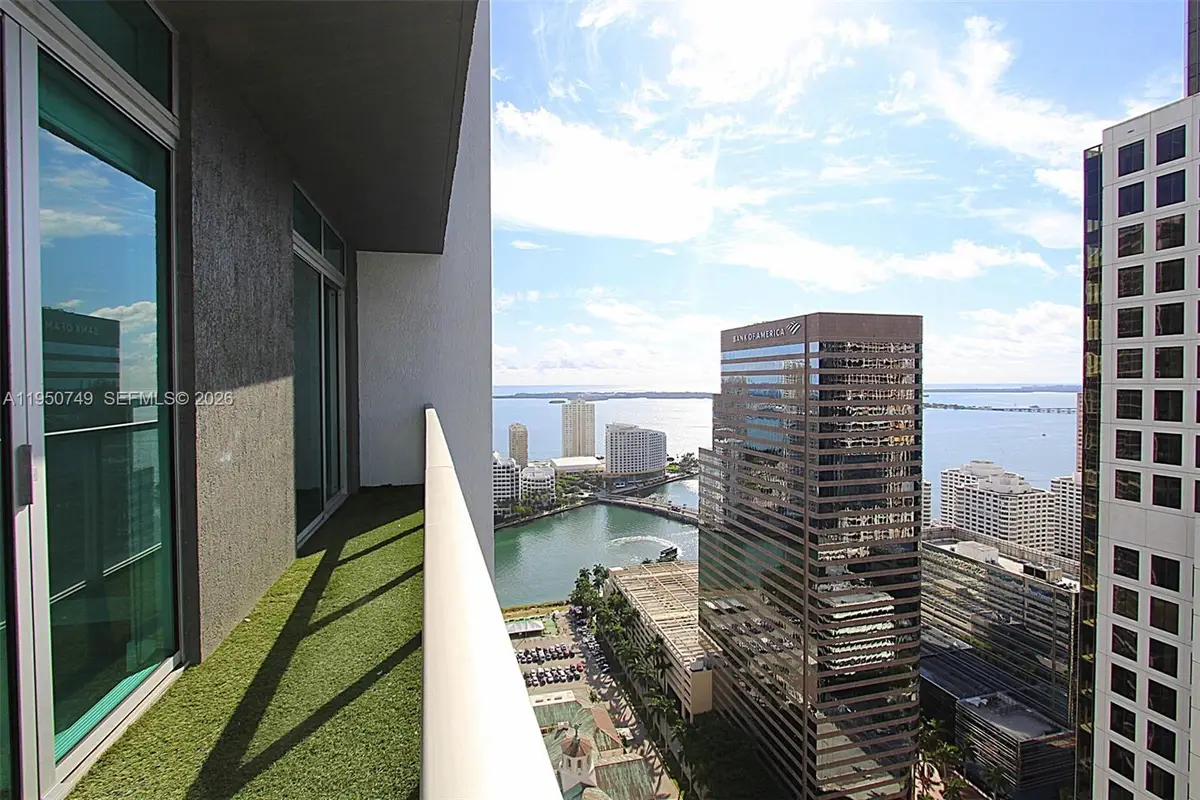 500 Brickell Ave #4110, Miami, FL 33131 - Image #1