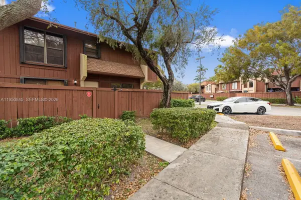 7064 SW 114th Pl #B, Miami, FL 33173