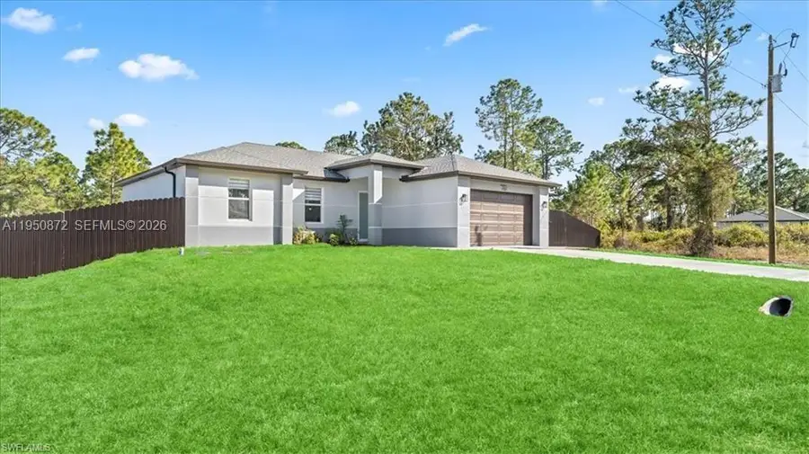 761 Silverstar Ave S, Lehigh Acres, FL 33974 - Image #3