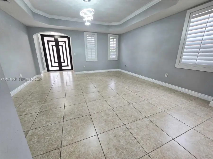 15281 SW 26th Ter, Miami, FL 33185 - Image #2