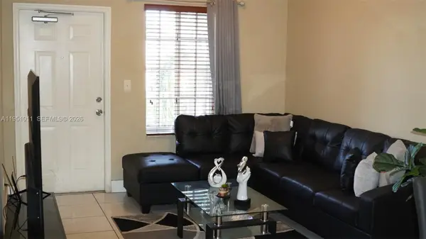 6940 NW 179th St #308-7, Hialeah, FL 33015