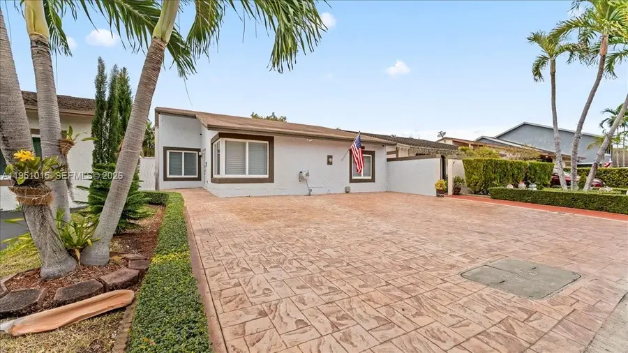 9798 SW 147th Pl, Miami, FL 33196 - Image #2