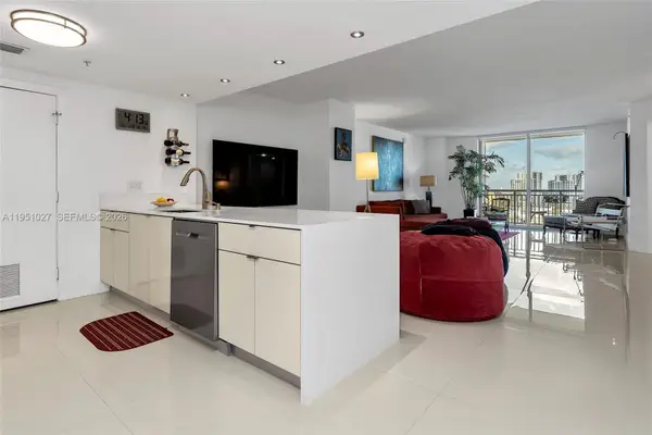 9055 SW 73rd Ct #1205, Miami, FL 33156