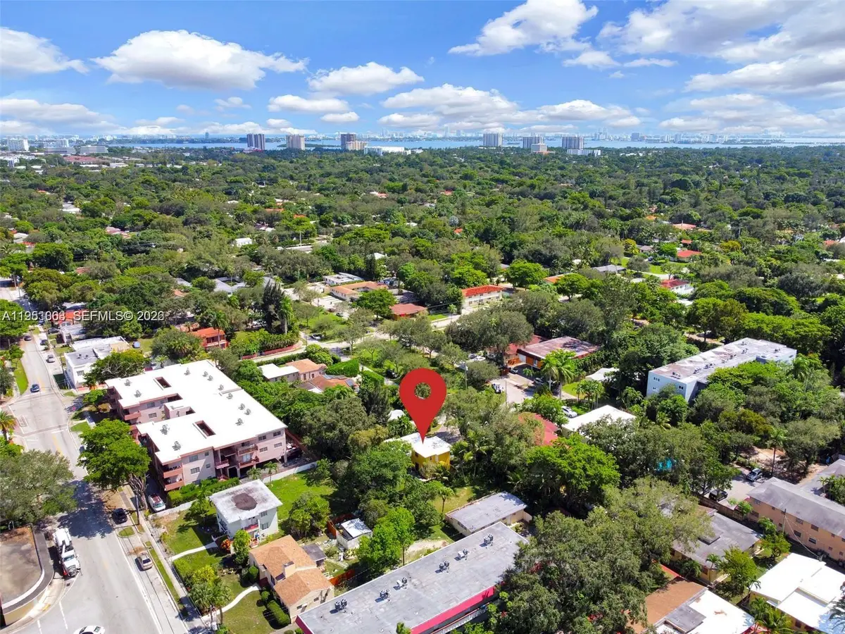 655 NE 122nd St, North Miami, FL 33161 - Image #1