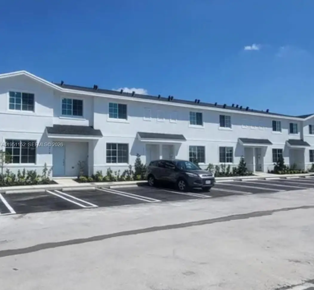 1054 NW 6 St #1054, Florida City, FL 33034 - Image #1