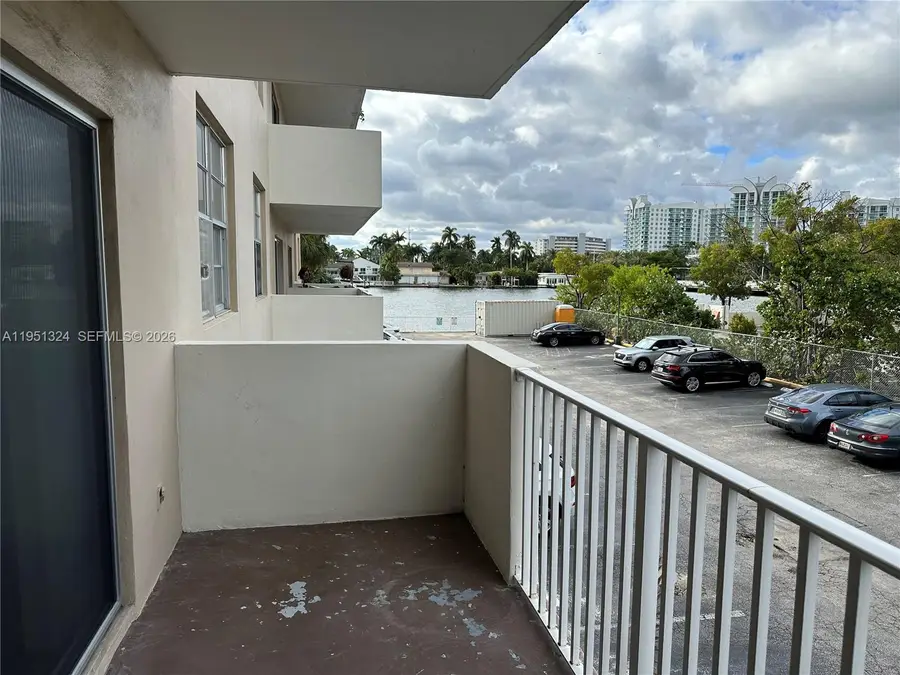 1455 N Treasure Dr #2C, North Bay Village, FL 33141 - Image #3