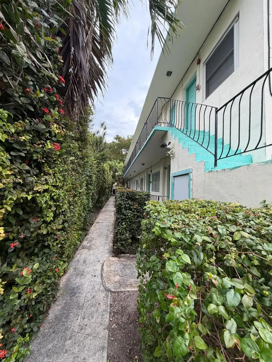 544 Michigan Ave #7, Miami Beach, FL 33139 - Image #2