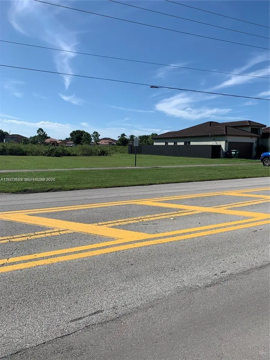 Address Withheld By Seller, Homestead, FL 33033 - Image #3