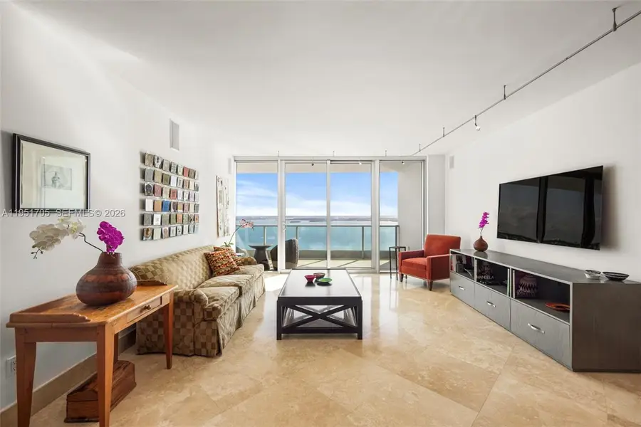 1331 Brickell Bay Dr #2807, Miami, FL 33131 - Image #2