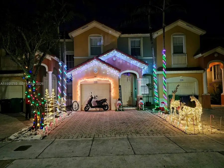 7848 SW 165th Ct, Miami, FL 33193 - Image #2