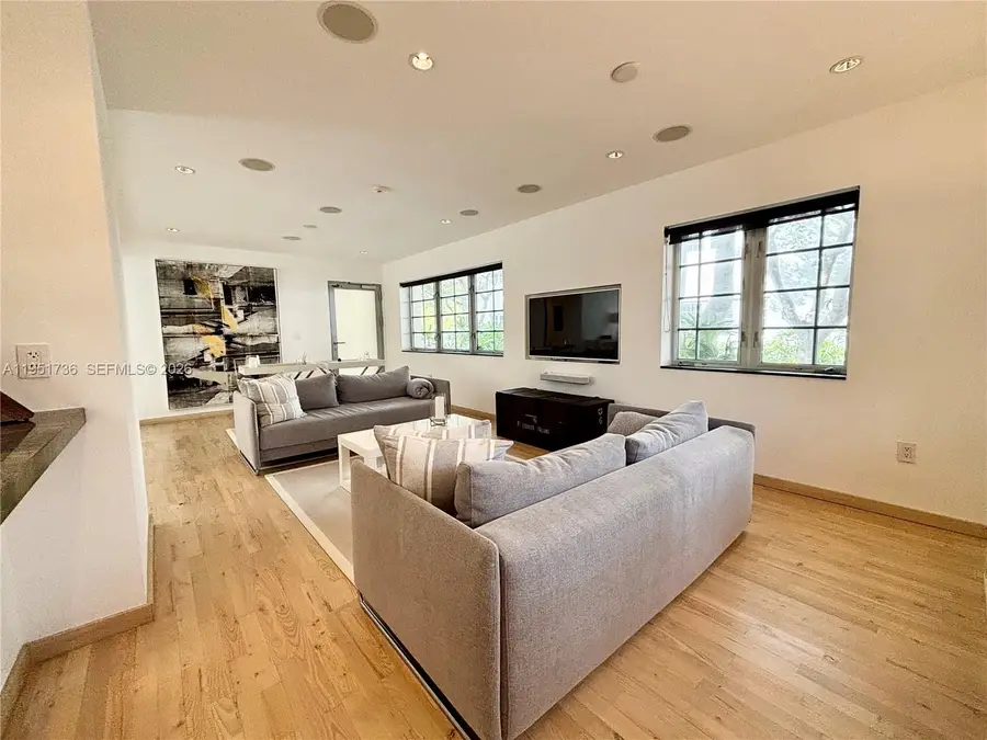 1520 Michigan Ave #1, Miami Beach, FL 33139 - #3