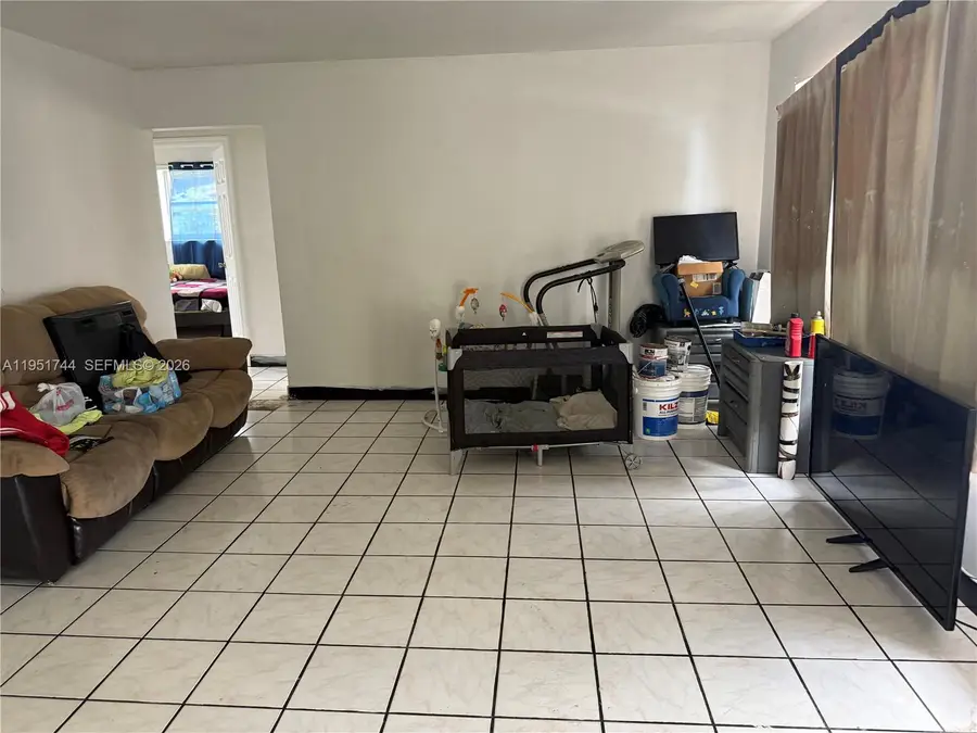 2200 NW 110th St, Miami, FL 33167 - Image #2