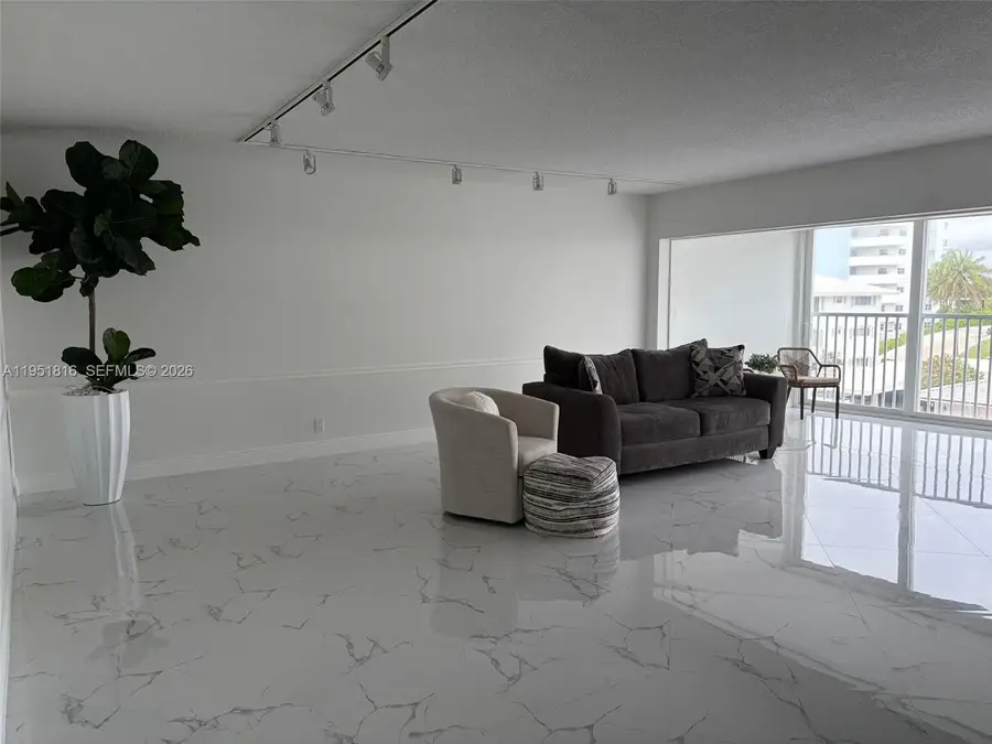 3101 NE 47th Ct #303, Fort Lauderdale, FL 33308 - Image #3