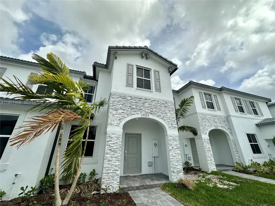 29229 SW 162nd Ct, Homestead, FL 33033 - Image #2