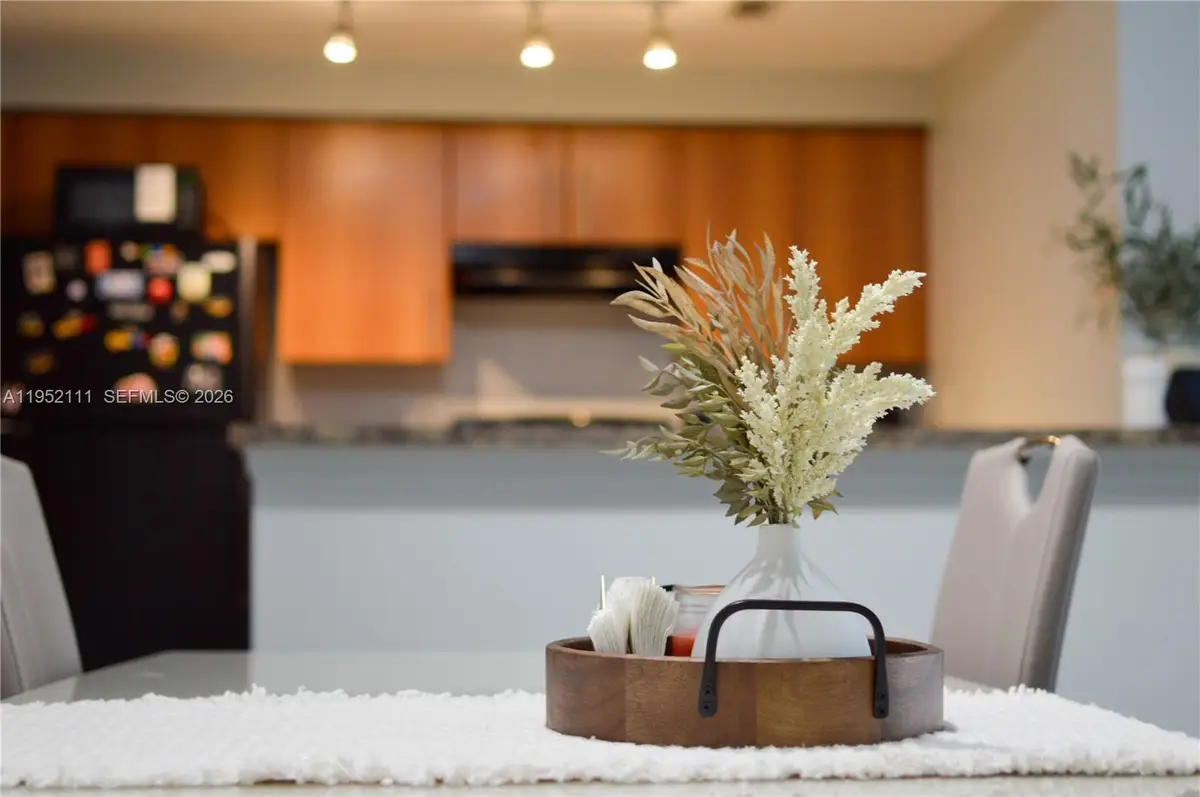 5840 W Sample Rd #305, Coral Springs, FL 33067 - Image #1