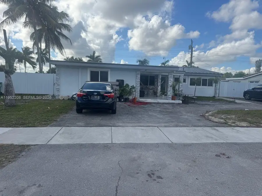 19700 NW 6th Pl, Miami Gardens, FL 33169 - #2