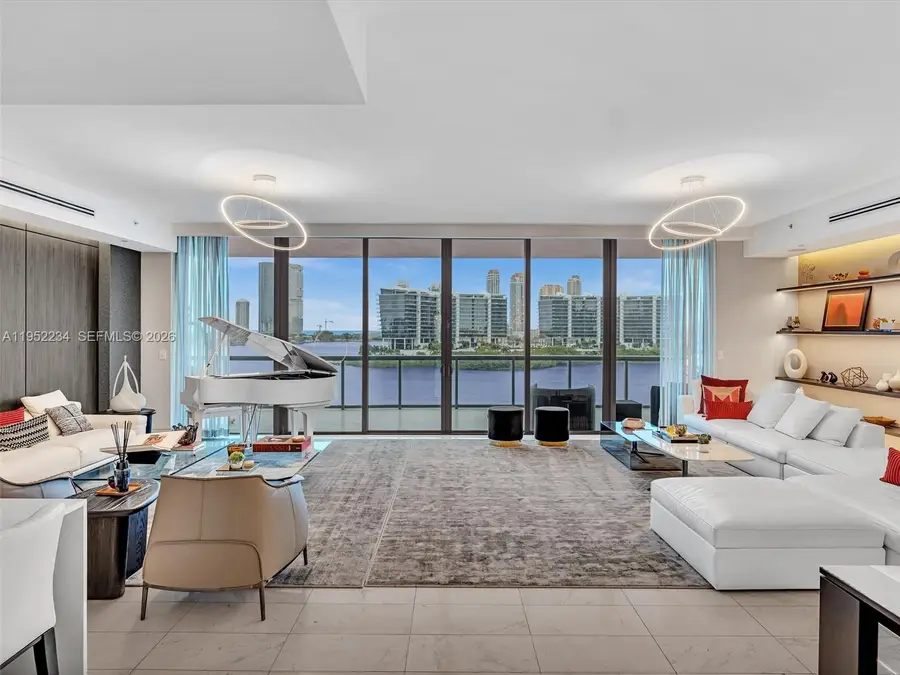 3300 NE 188th St #718, Aventura, FL 33180 - Image #2