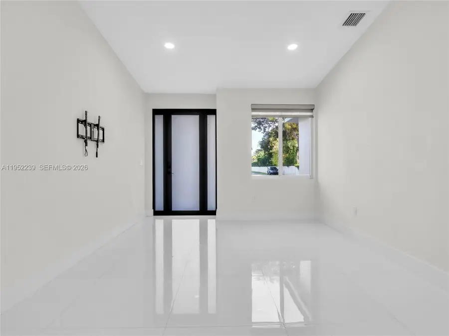 12608 SW 121st Ave, Miami, FL 33186 - Image #2