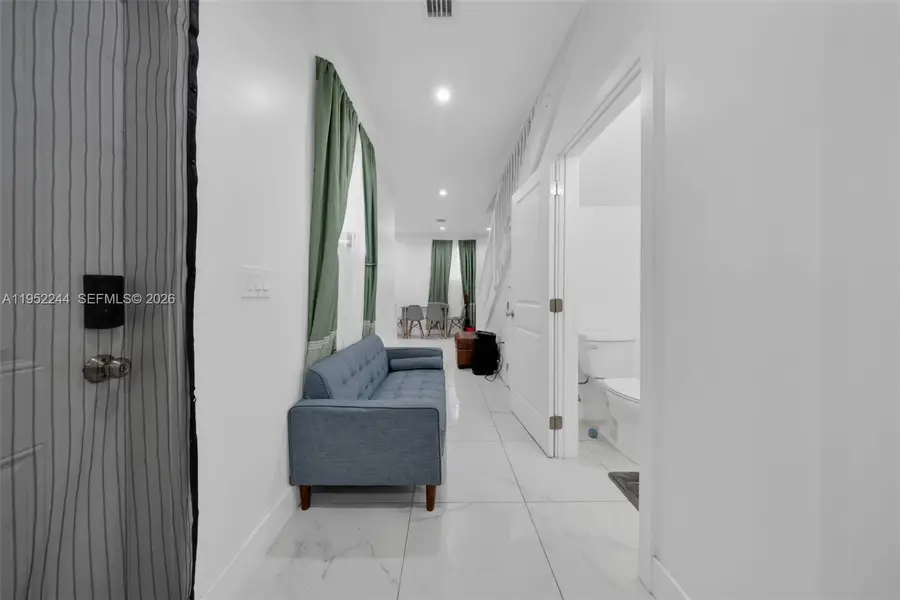 2315 NW 60th St, Miami, FL 33142 - Image #3