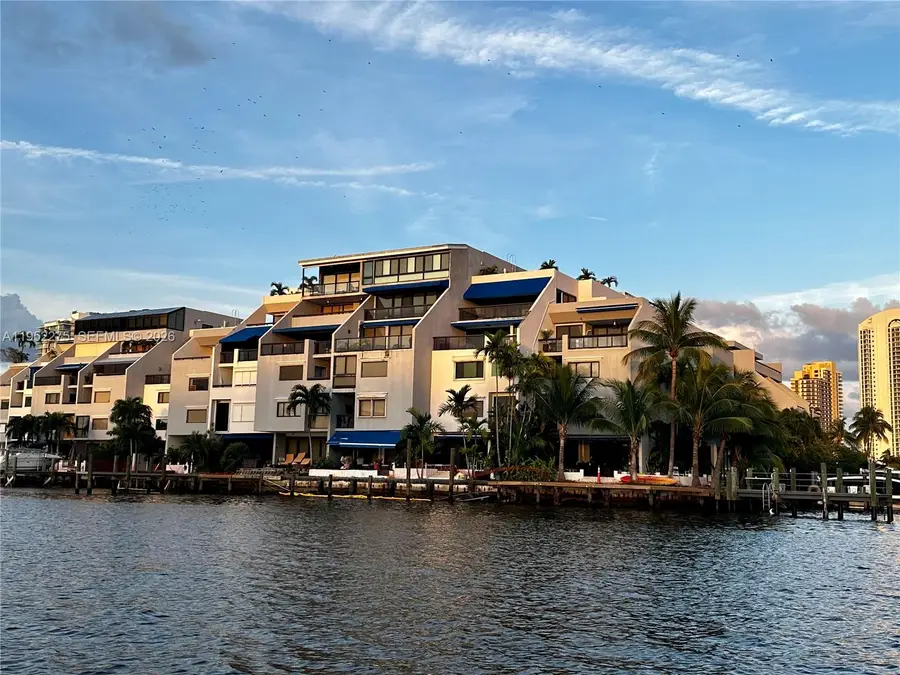 456 Poinciana Island Dr #1620, Sunny Isles Beach, FL 33160 - Image #3