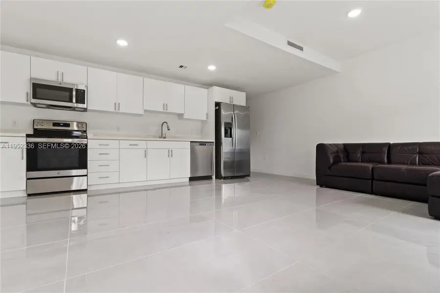 14571 SW 261st St, Homestead, FL 33032 - #2