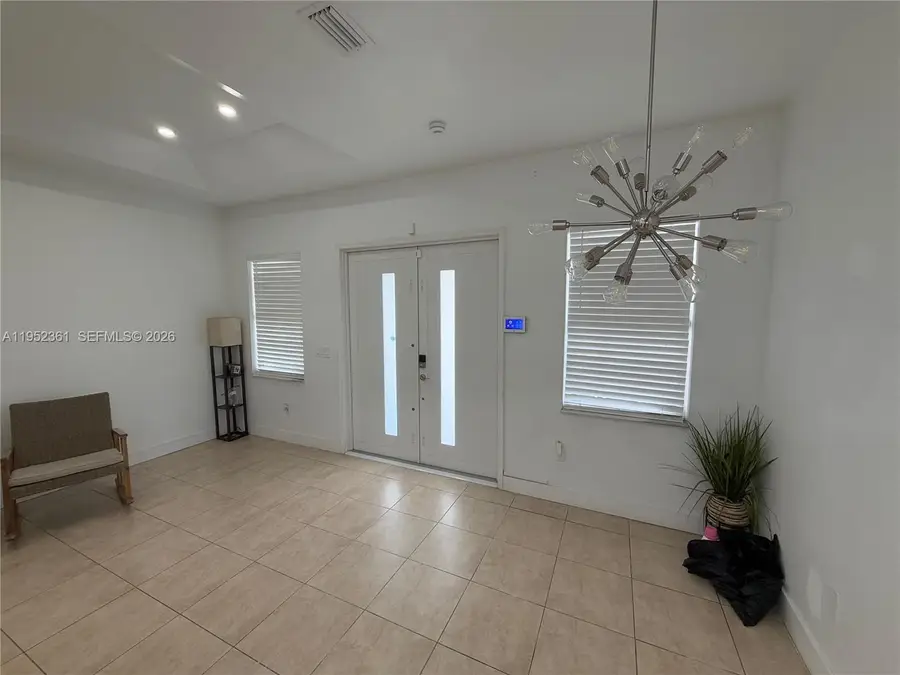 12202 SW 216th St, Miami, FL 33170 - Image #3