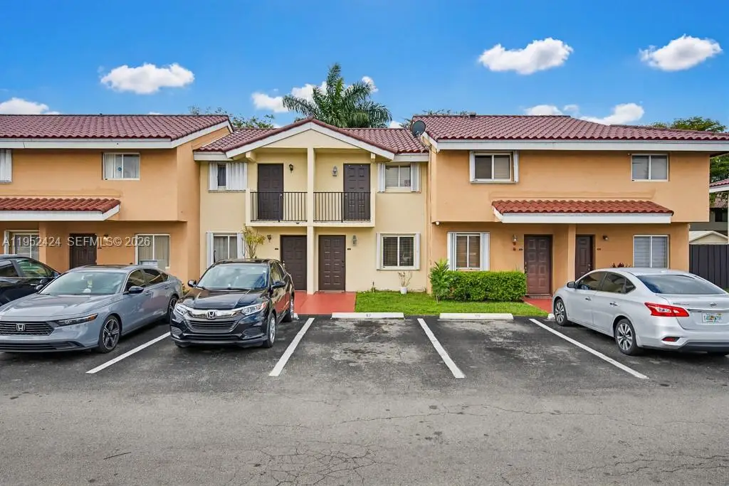 560 NW 82nd Pl #306, Miami, FL 33126 - Image #1