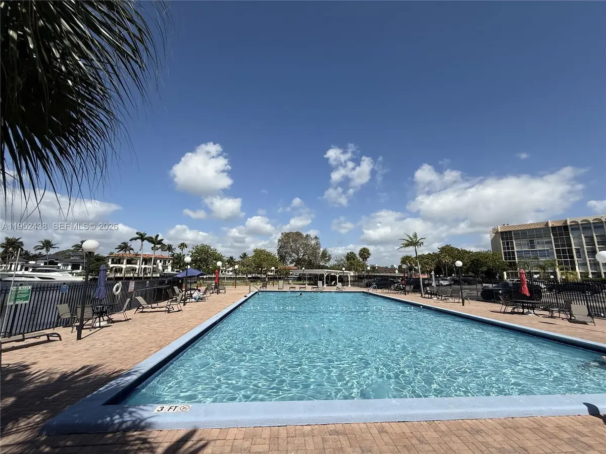 2101 Atlantic Shores Blvd #120, Hallandale Beach, FL 33009 - Image #1