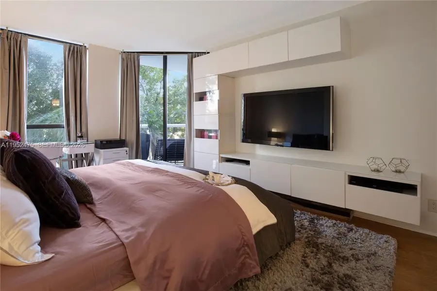 3640 Yacht Club Dr #304, Aventura, FL 33180 - #2