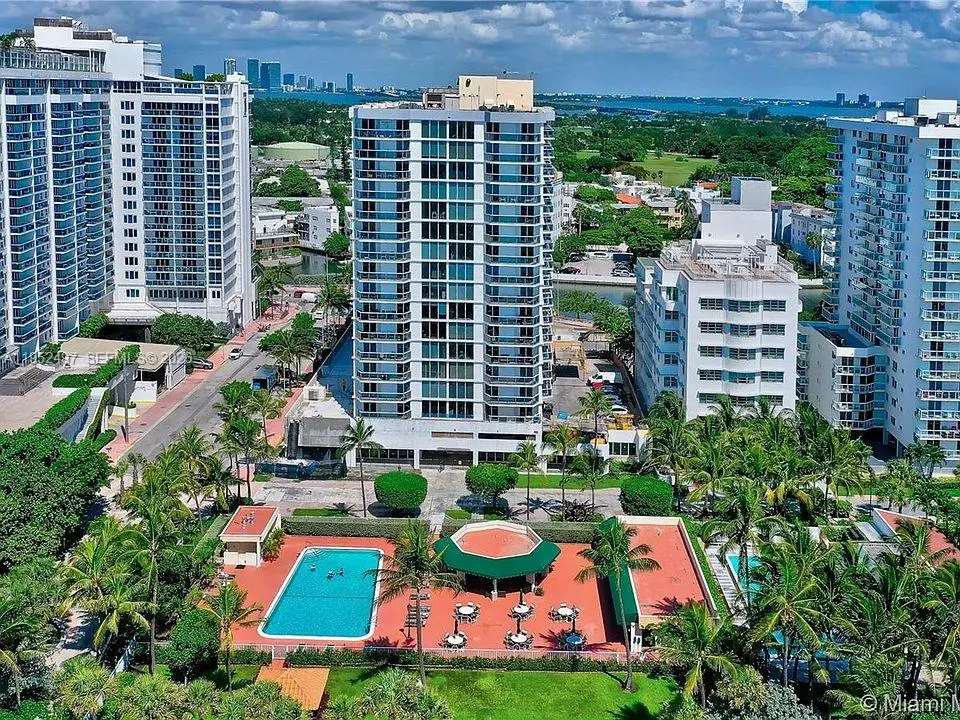 2401 Collins Ave #509, Miami Beach, FL 33140 - #1