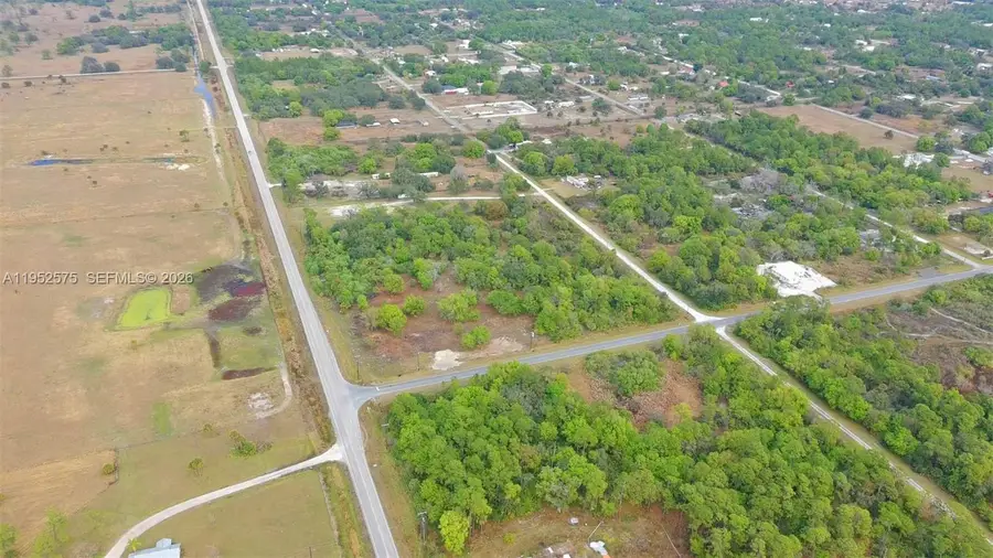 103 Hunting Club Ave, Clewiston, FL 33440 - Image #2