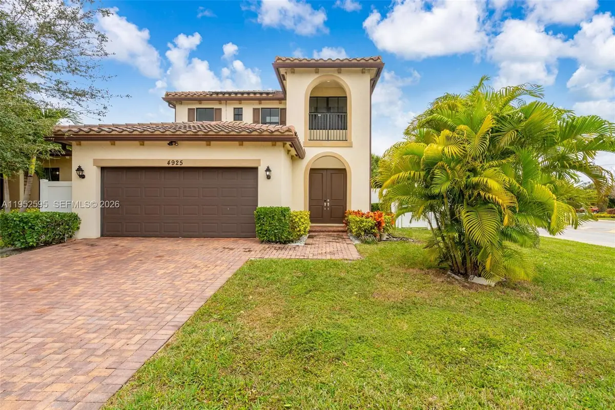 4925 NW 51st Ter, Tamarac, FL 33319 - Image #1
