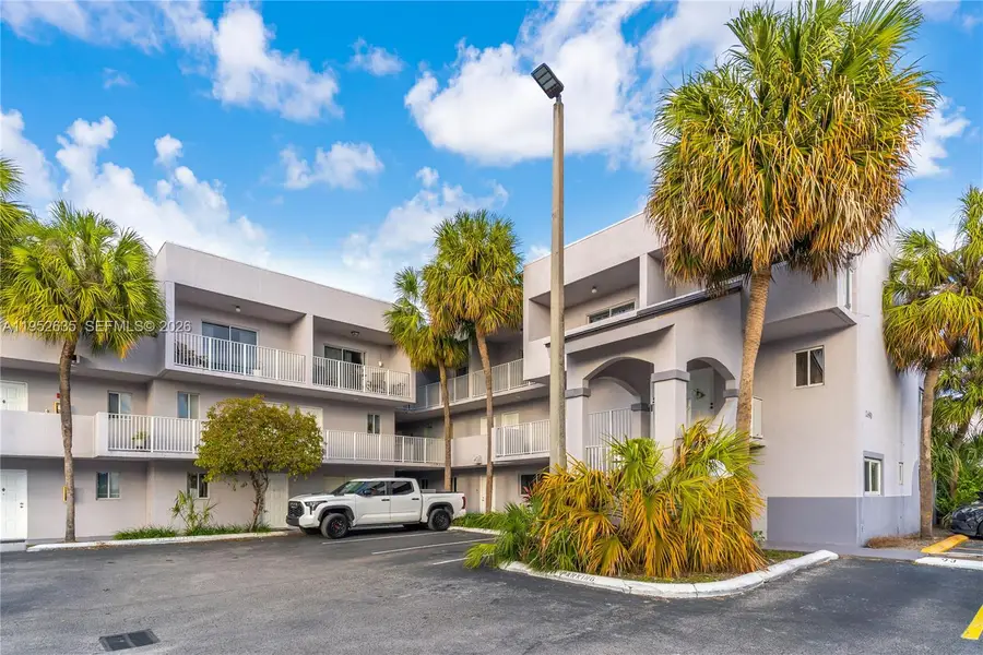 2690 W 76th St #104, Hialeah, FL 33016 - #2