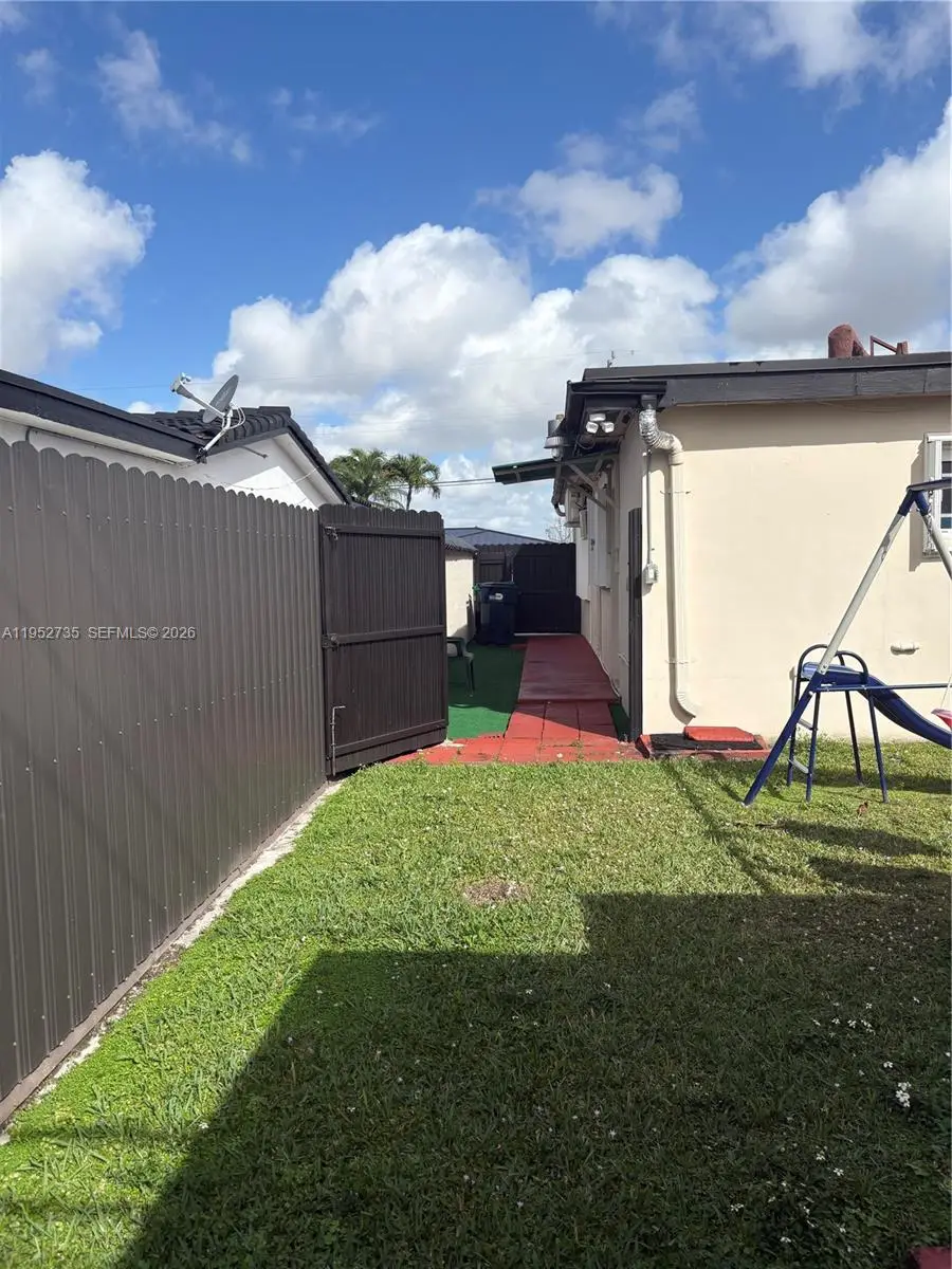 9820 SW 12th Ter, Miami, FL 33174 - Image #3
