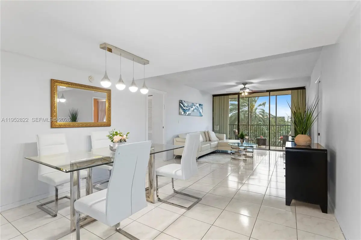 20379 W Country Club Dr #532, Aventura, FL 33180 - Image #1