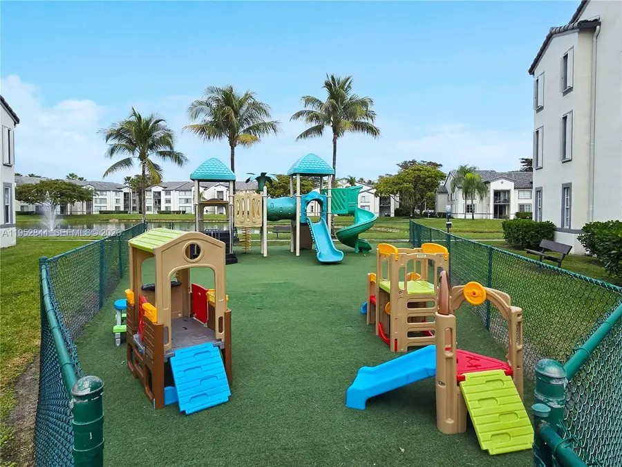 4460 NW 107th Ave #304-8, Doral, FL 33178 - Image #3