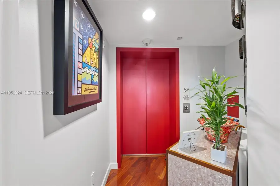 1455 Ocean Dr #1401, Miami Beach, FL 33139 - #2