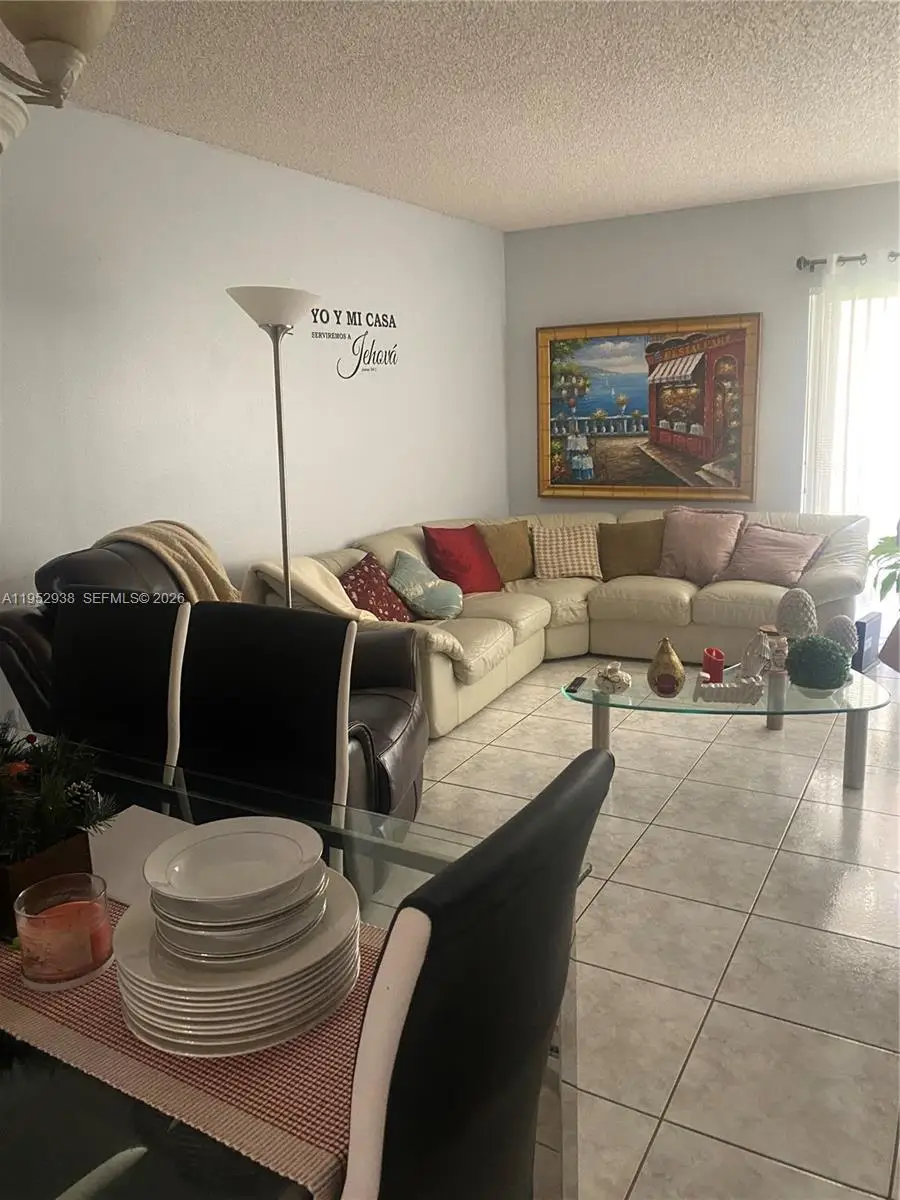 1950 W 54th St #105, Hialeah, FL 33012 - #3