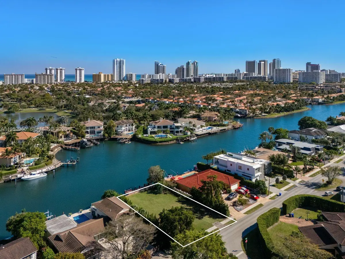 1101 Diplomat Pkwy, Hollywood, FL 33019 - Image #1