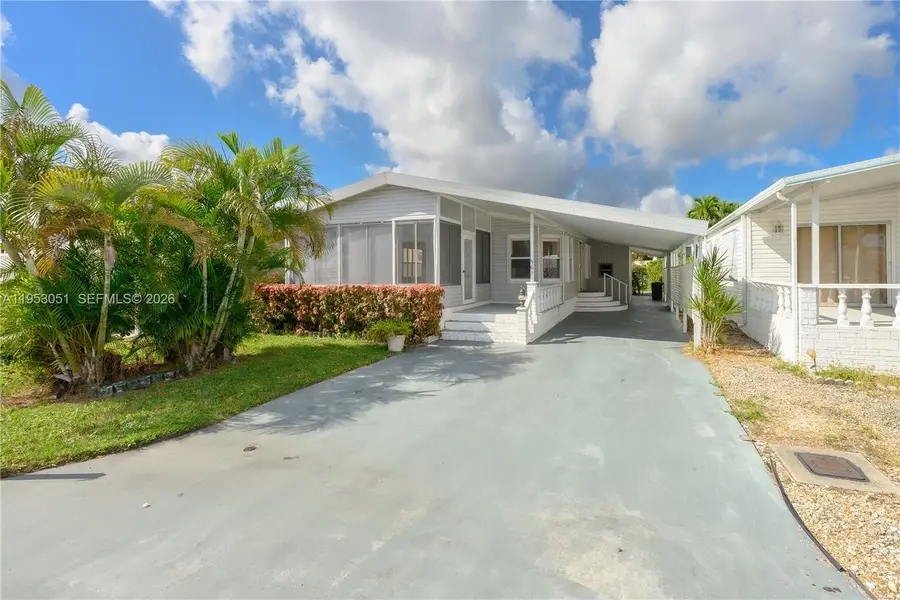 5611 SW 32nd Ter, Dania Beach, FL 33312 - Image #2