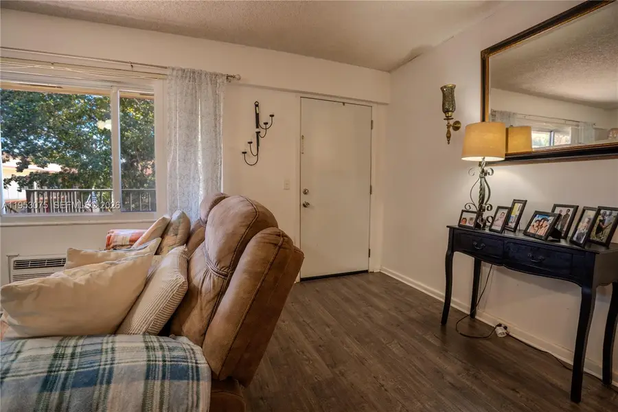 251 SW 134th Way #302M, Pembroke Pines, FL 33027 - #3