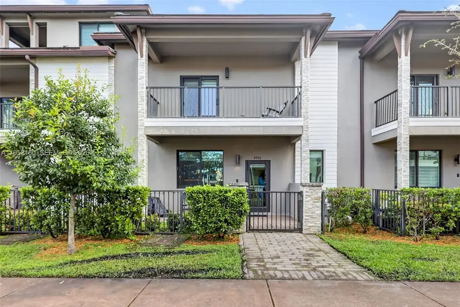 4975 NW 83rd Path, Doral, FL 33166 - Image #2