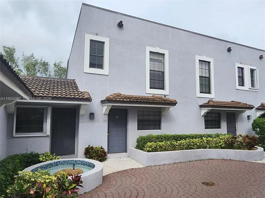11763 NW 11th St, Pembroke Pines, FL 33026 - #2