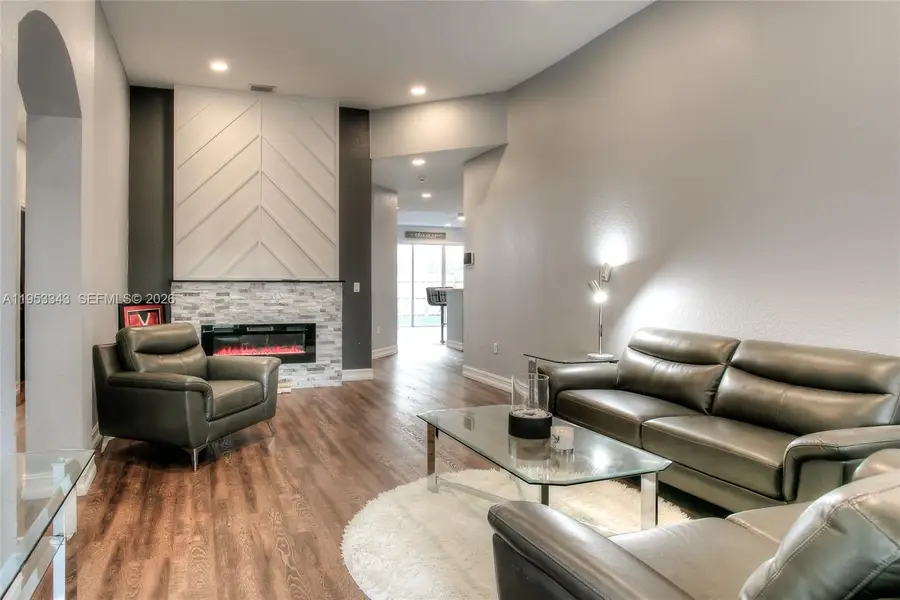 1481 NE 40th Ave, Homestead, FL 33033 - Image #3