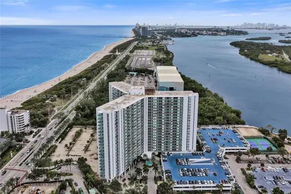 100 Bayview Dr #1401, Sunny Isles Beach, FL 33160