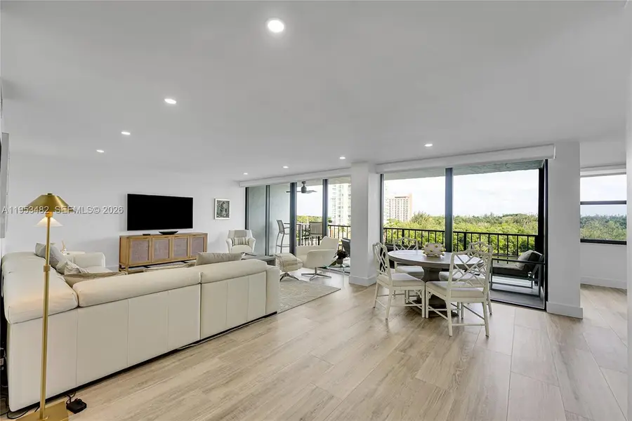 936 Intracoastal Dr #7G, Fort Lauderdale, FL 33304 - Image #3