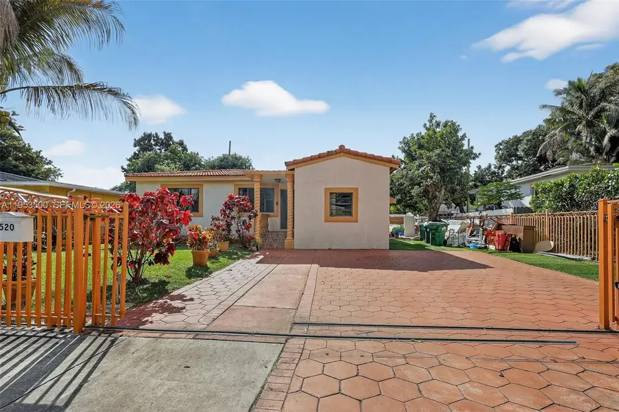 520 NE 111th St, Miami, FL 33161 - #2