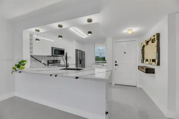 2601 N Nob Hill Rd #407, Sunrise, FL 33322