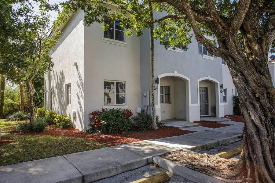 1518 SE 31 Ct, Homestead, FL 33035 - #3