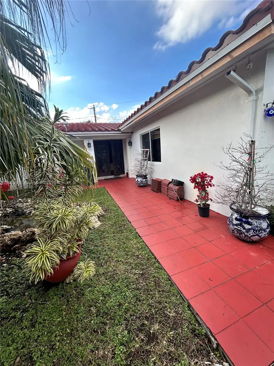 2600 SW 126th Ave, Miami, FL 33175 - #2